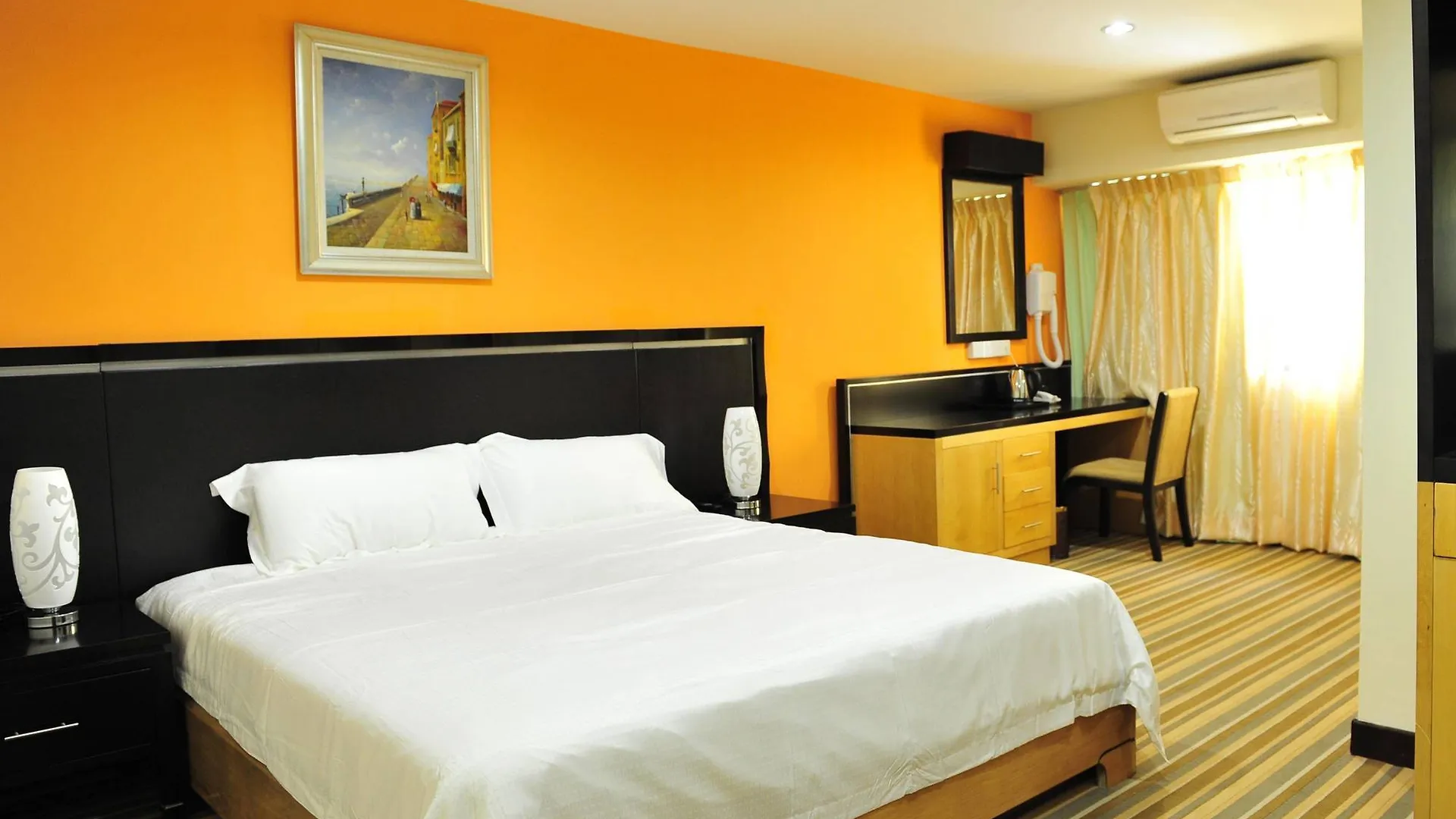 Hallmark Express Hotel Malacca