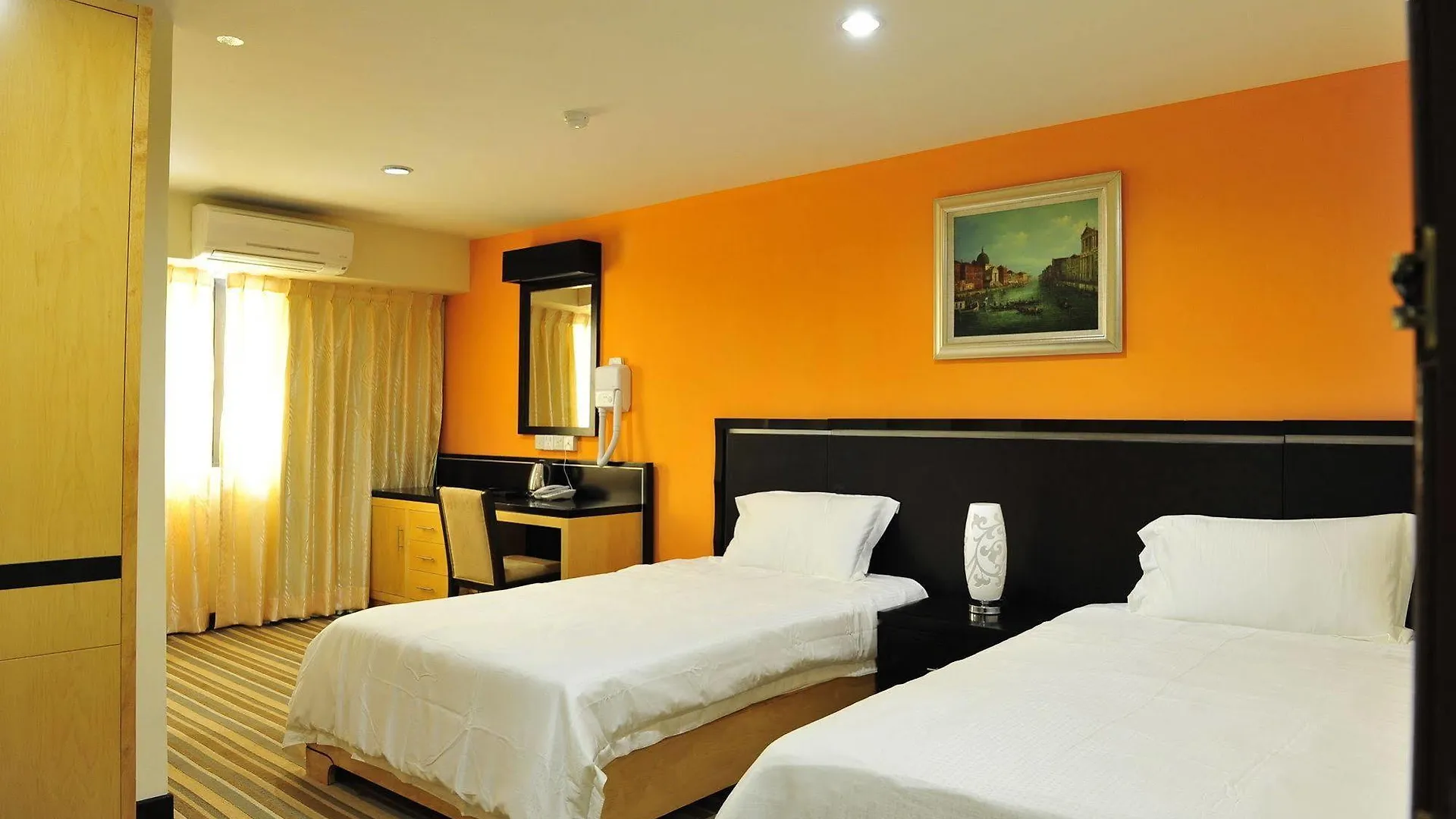 Hallmark Express Hotel Malacca